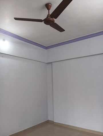 Furnished Amenities in 2 BHK Apartment at KT Trigun Chs Ltd, Borivali West – for Rent