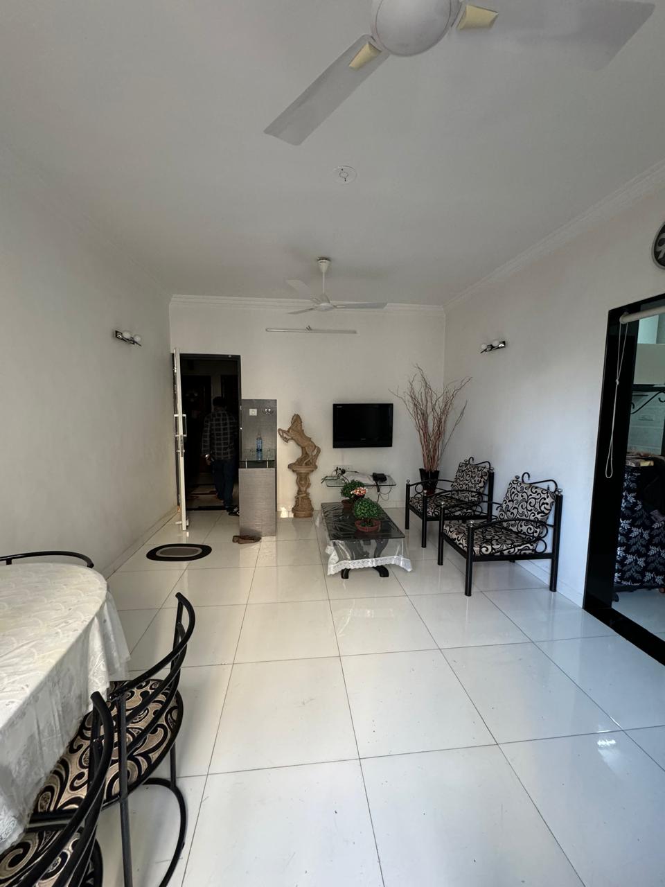 2 BHK 860 Sq.Ft. Apartment in Oxford Comforts