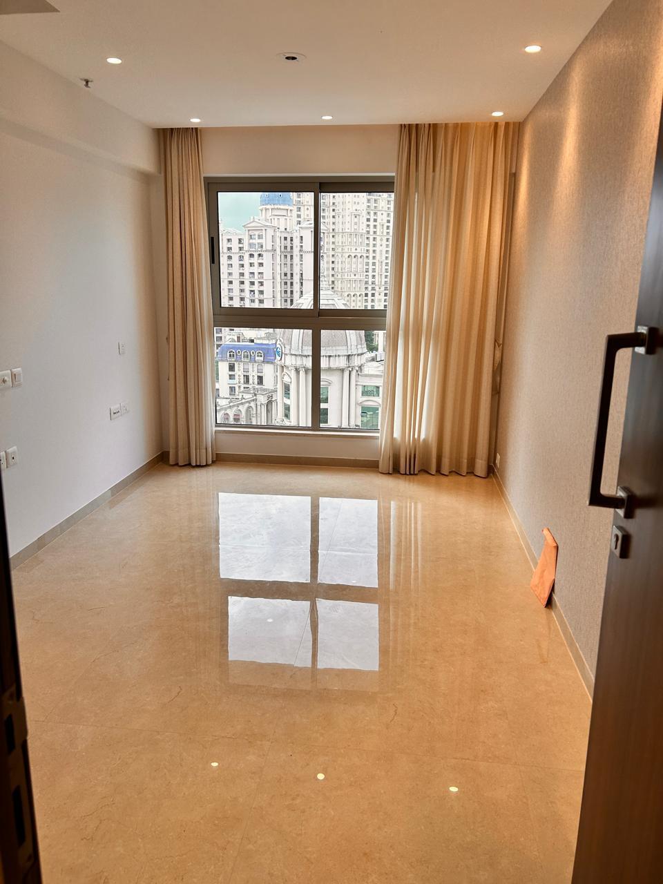 1 BHK + Extra Room Apartment For Rent in Hiranandani Highland