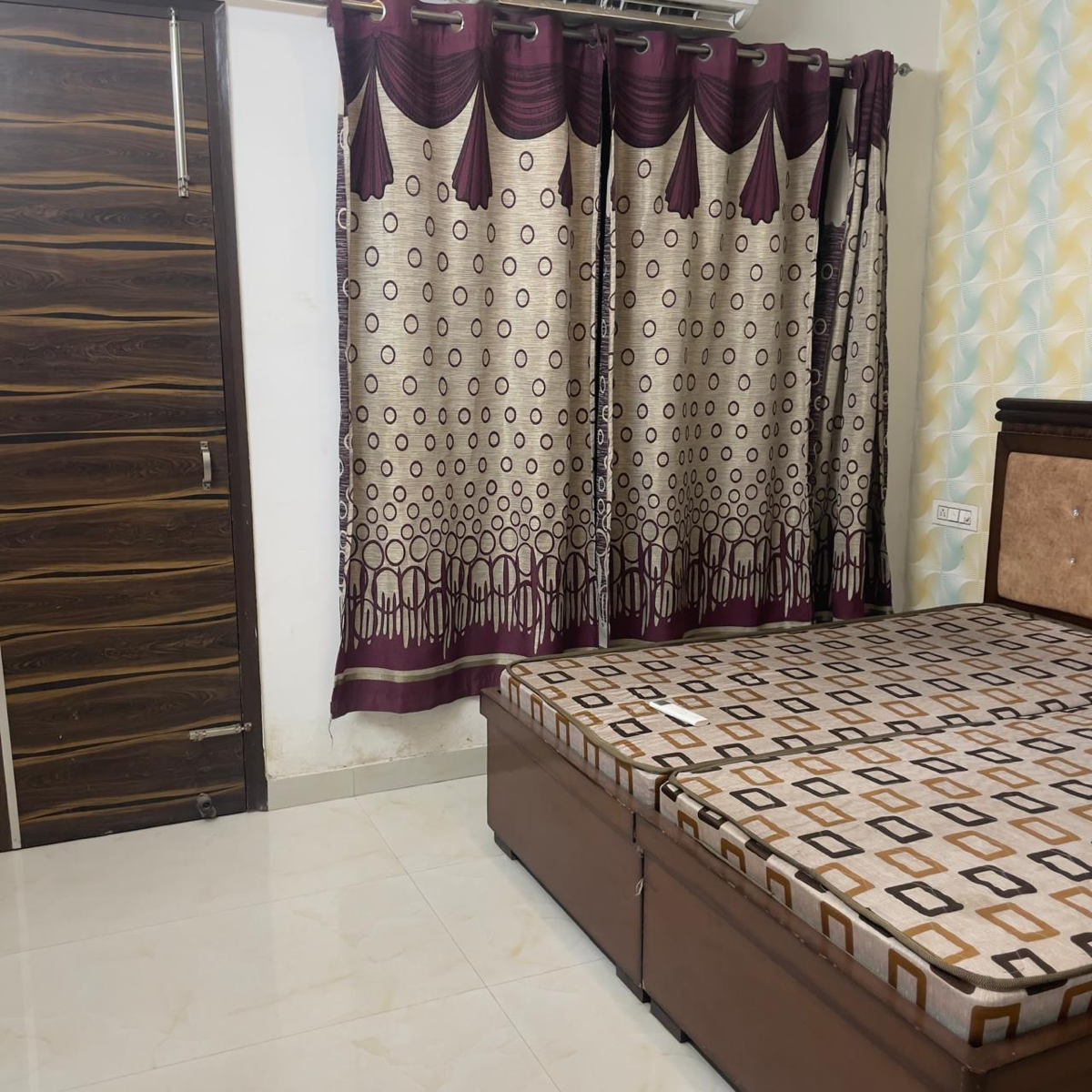 3 BHK + Servant Room Builder Floor For Rent in Sunshine Enclave