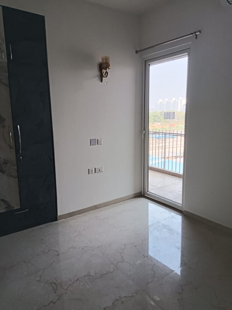 Room, smart-world-orchard 3 Bedroom 1630 Sq.Ft. Apartment In Sector 61 Gurgaon 8780667