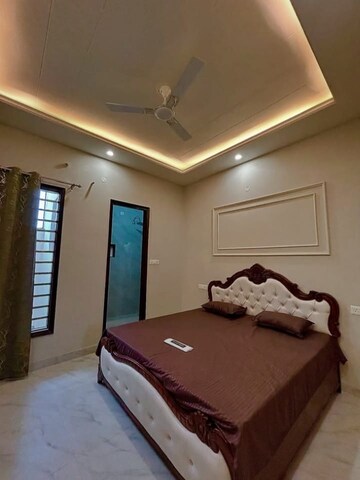 Living Room in 3.5 BHK Builder Floor at Sector 29 – for Sale