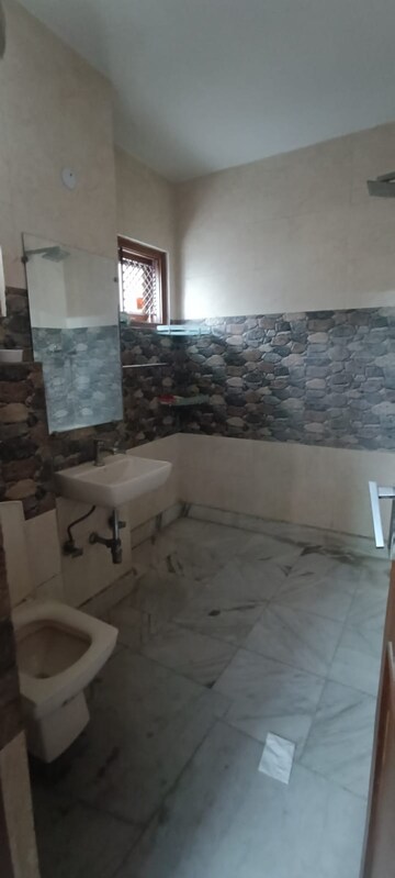 Bathroom in 3 BHK Apartment at Jamna Apartments, Rohini Sector 9 – for Sale