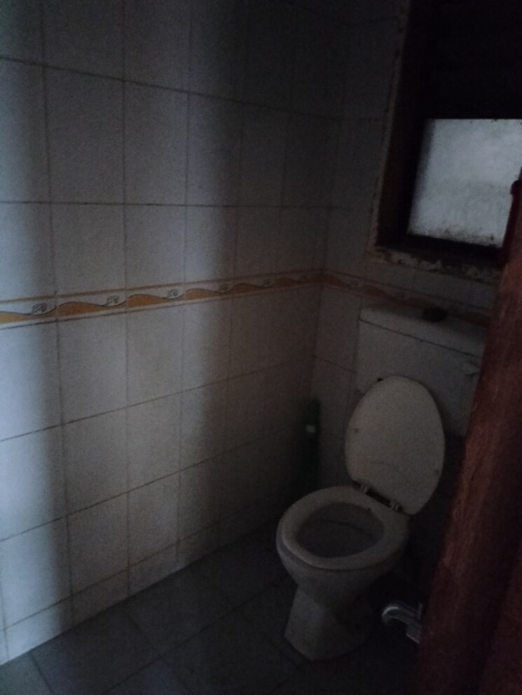 Bathroom, behede-shivtirth-nagar-chs 1 Bedroom 665 Sq.Ft. Apartment In Rahatani Pune 8780806