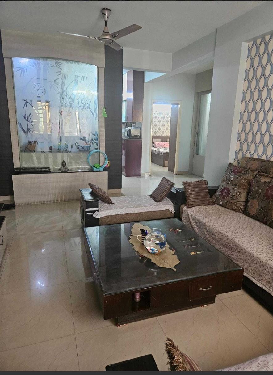 3 BHK + Pooja Room Apartment For Rent in Saranya Sarovar