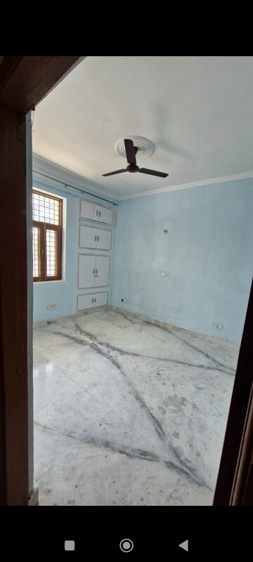 Room in 2 BHK Independent House at RWA Apartments Sector 108, Sector 108 – for Rent