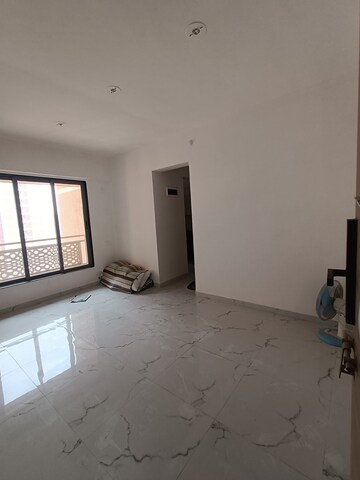 Room in 1 BHK Apartment at Lodha Panacea 1, Dombivli East – for Rent