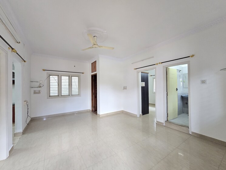 Room, shradha-gold-link 2 Bedroom 1000 Sq.Ft. Builder Floor In Old Airport Road Bangalore 8780778