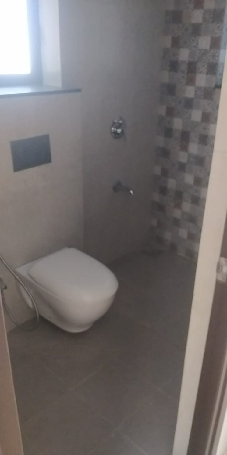 Bathroom, shapoorji-pallonji-vanaha-springs 3 Bedroom 1810 Sq.Ft. Apartment In Bavdhan Pune 8780755
