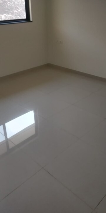 Room in 3 BHK Apartment at Shapoorji Pallonji Vanaha Springs, Bavdhan – for Sale
