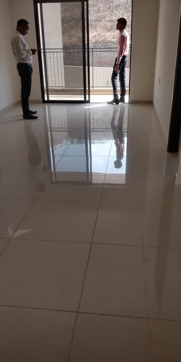 Bathroom in 3 BHK Apartment at Shapoorji Pallonji Vanaha Springs, Bavdhan – for Sale