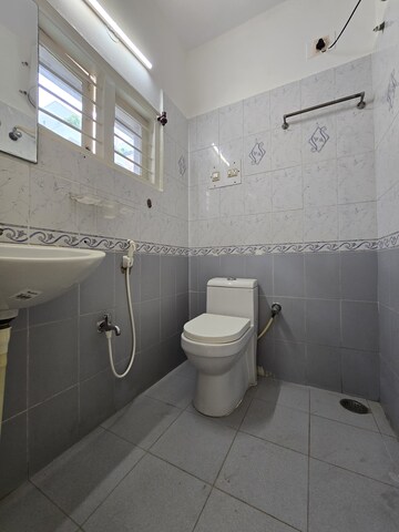 Bathroom in 2 BHK Builder Floor at Shradha Gold Link, Old Airport Road – for Rent