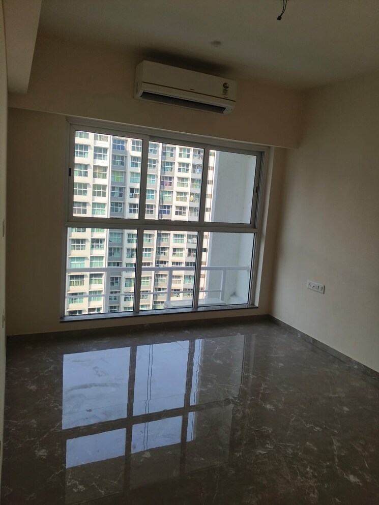 Room, lnt-veridian 2 Bedroom 650 Sq.Ft. Apartment In Powai Mumbai 8780750