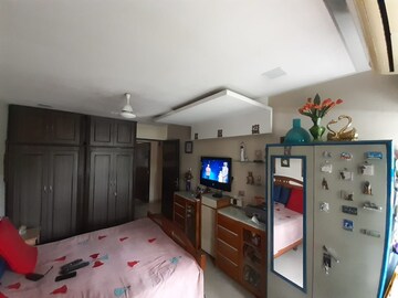 Kitchen in 3 BHK Apartment at Tulsi Meadows, Chembur – for Sale