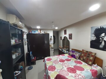 Bedroom in 3 BHK Apartment at Tulsi Meadows, Chembur – for Sale