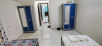 Room in  Pg at Santacruz West – for Rent