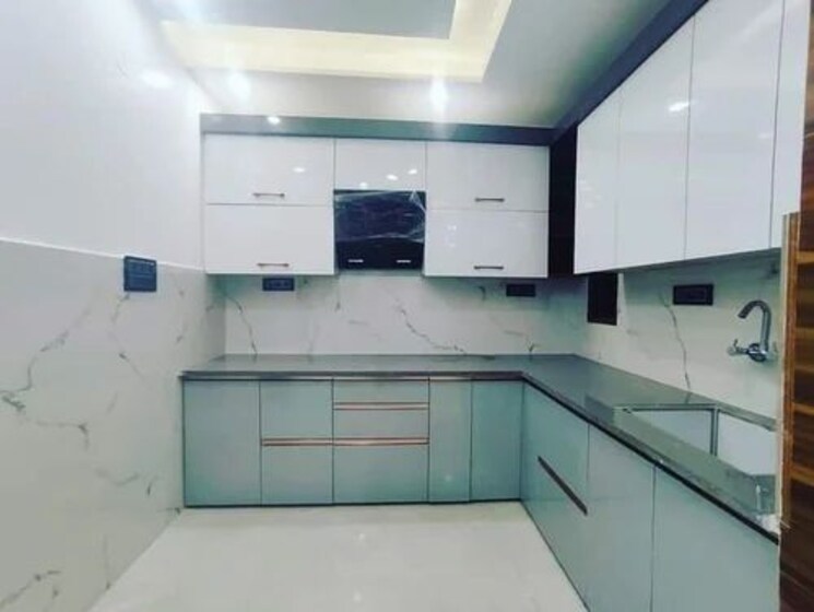 Kitchen, rwa-sangam-vihar-block-a 3 Bedroom 2000 Sq.Ft. Builder Floor In Sangam Vihar Delhi 8780793