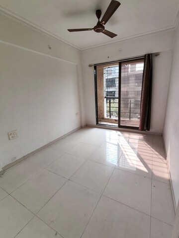 Room in 2 BHK Apartment at Arihant Anshula, Taloja – for Rent
