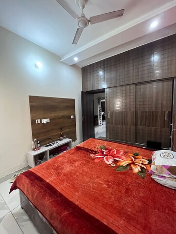 Bedroom in 2 BHK Apartment at Surya Towers Zirakpur, Lohgarh – for Rent