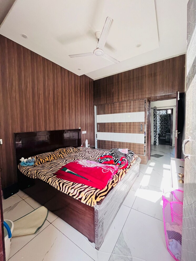 Bedroom, surya-towers-zirakpur 2 Bedroom 1250 Sq.Ft. Apartment In Lohgarh Zirakpur 8780822