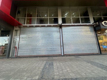 Balcony in  Showroom at Mahavir Nagar CHS Kandivali West, Kandivali West – for Rent