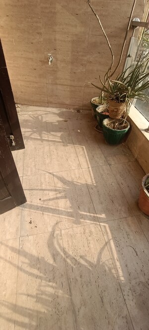 Parking in 3.5 BHK Builder Floor at Kalkaji – for Sale