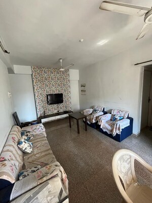 Living Room in 2 BHK Apartment at Lalani Velentine Apartments II, Goregaon East – for Sale