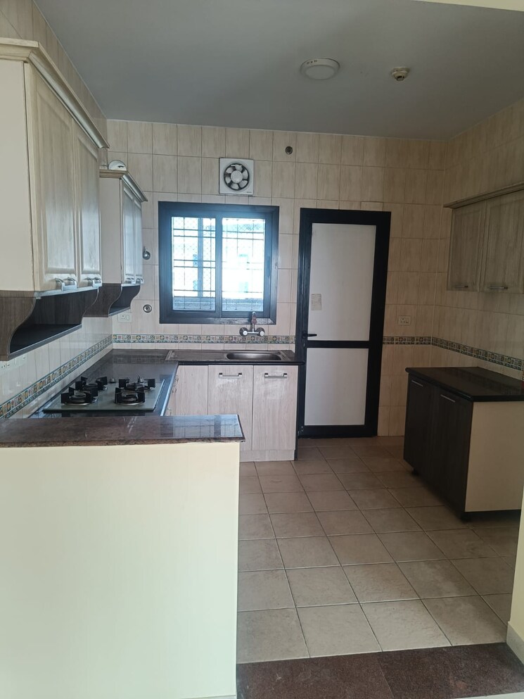 Kitchen, sobha-magnolia 3 Bedroom 1712 Sq.Ft. Apartment In Btm Layout Bangalore 8780987