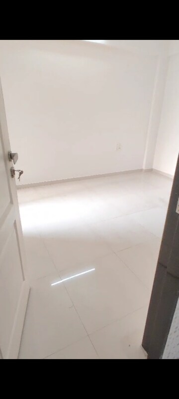 Room in 2 BHK Apartment at Arihant Anshula, Taloja – for Rent