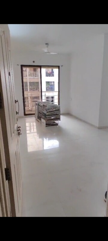 Room in 2 BHK Apartment at Arihant Anshula, Taloja – for Rent