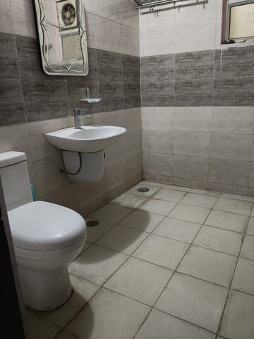 Bathroom in 2.5 BHK Apartment at Himalaya Pride, Tech Zone 4 Greater Noida – for Rent