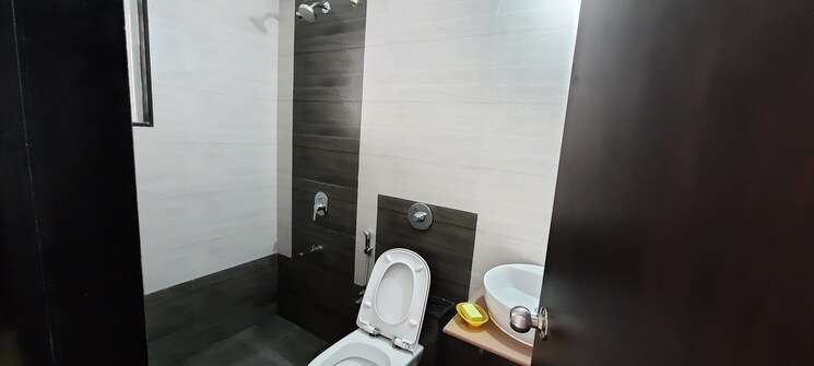 Attached Bathroom, rr-lunkad-66-avenue 3 Bedroom 956 Sq.Ft. Apartment In Pimple Nilakh Pune 8781112