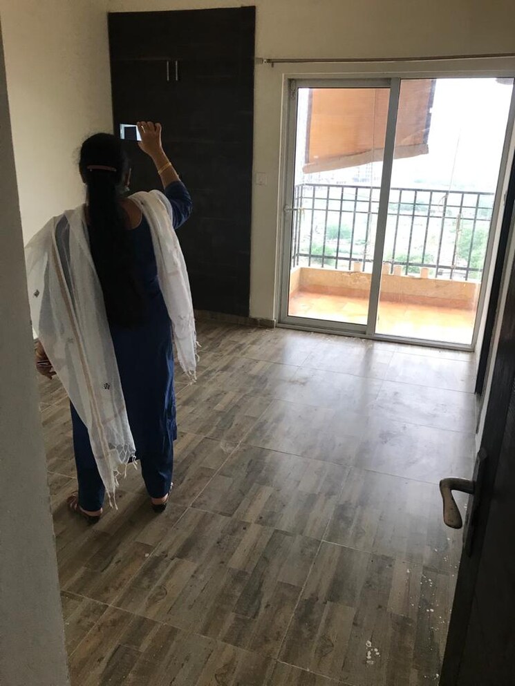 Room, himalaya-pride 3 Bedroom 901 Sq.Ft. Apartment In Tech Zone 4 Greater Noida Greater Noida 8781121