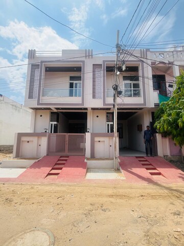 3 BHK Villa For Sale in Kardhani