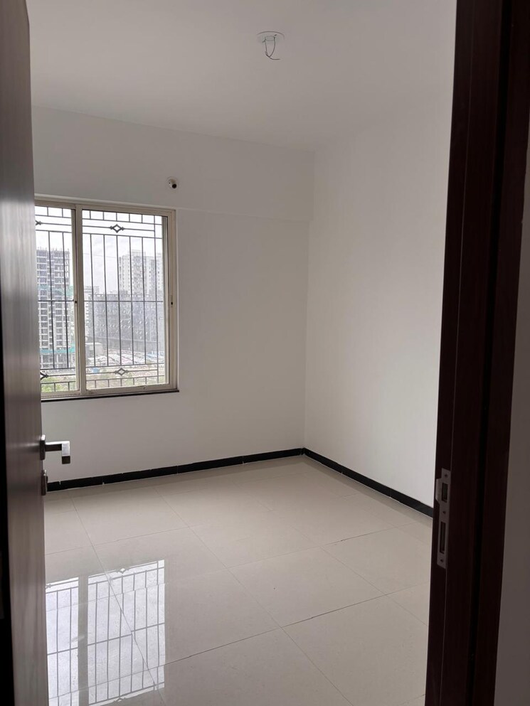 Room, rr-lunkad-66-avenue 2 Bedroom 705 Sq.Ft. Apartment In Pimple Nilakh Pune 8781127
