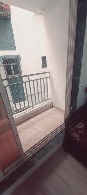 Balcony in 1 BHK Apartment at Kalwa – for Sale