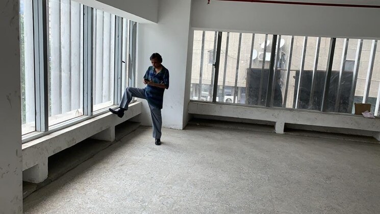  Parking, new friends colony 6 Bedroom 500 Sq.Yd. Independent House In New Friends Colony Delhi 8781252