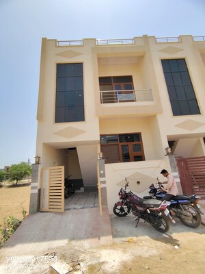 Staircase in 3 BHK Villa at Kalwar Road – for Sale