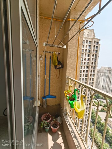Balcony in 1 RK Apartment at Hiranandani Estate – for Rent