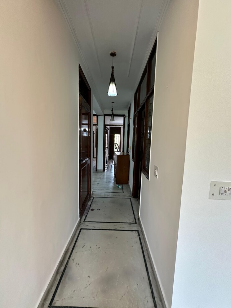 undefined, malviya nagar 3 Bedroom 1800 Sq.Ft. Builder Floor In Malviya Nagar Delhi 8781475