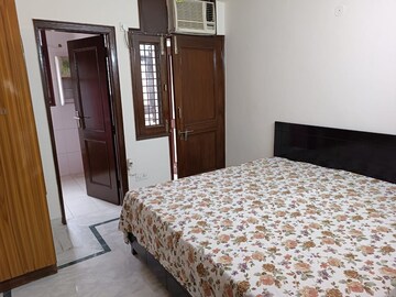 Bedroom in 2 BHK Builder Floor at Malviya Nagar – for Rent
