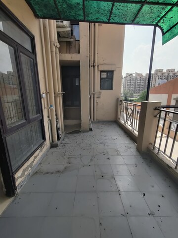2 BHK Apartment For Rent in Apex Our Homes, Sector 37c