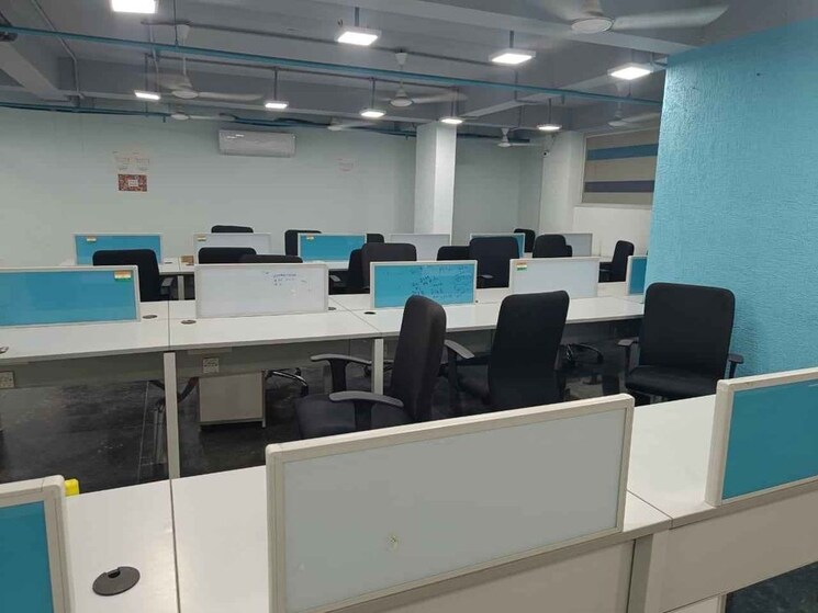 Team Area, new palasia Commercial Office Space 1000 Sq.Ft. In New Palasia Indore 8781376