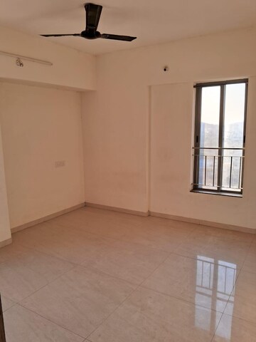 Room in 3 BHK Apartment at F5 Mount Unique, Baner – for Rent