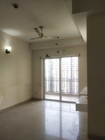 Room in 3 BHK Apartment at Moti Nagar – for Rent
