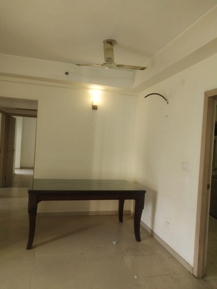Bedroom, moti nagar 3 Bedroom 1600 Sq.Ft. Apartment In Moti Nagar Delhi 8781516