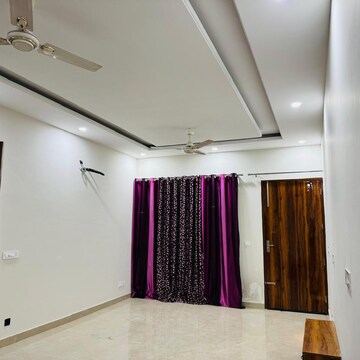Furnished Amenities in 2 BHK Builder Floor at Sector 86 – for Rent