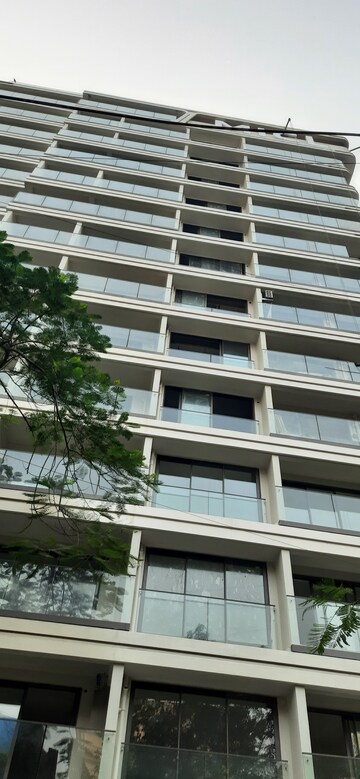 3 BHK Apartment For Rent in Khar West