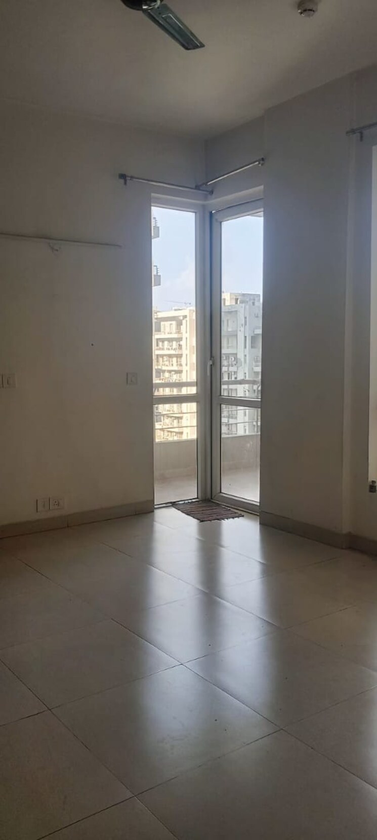 Room, indiabulls-centrum-park 4 Bedroom 2875 Sq.Ft. Apartment In Sector 103 Gurgaon 8781798