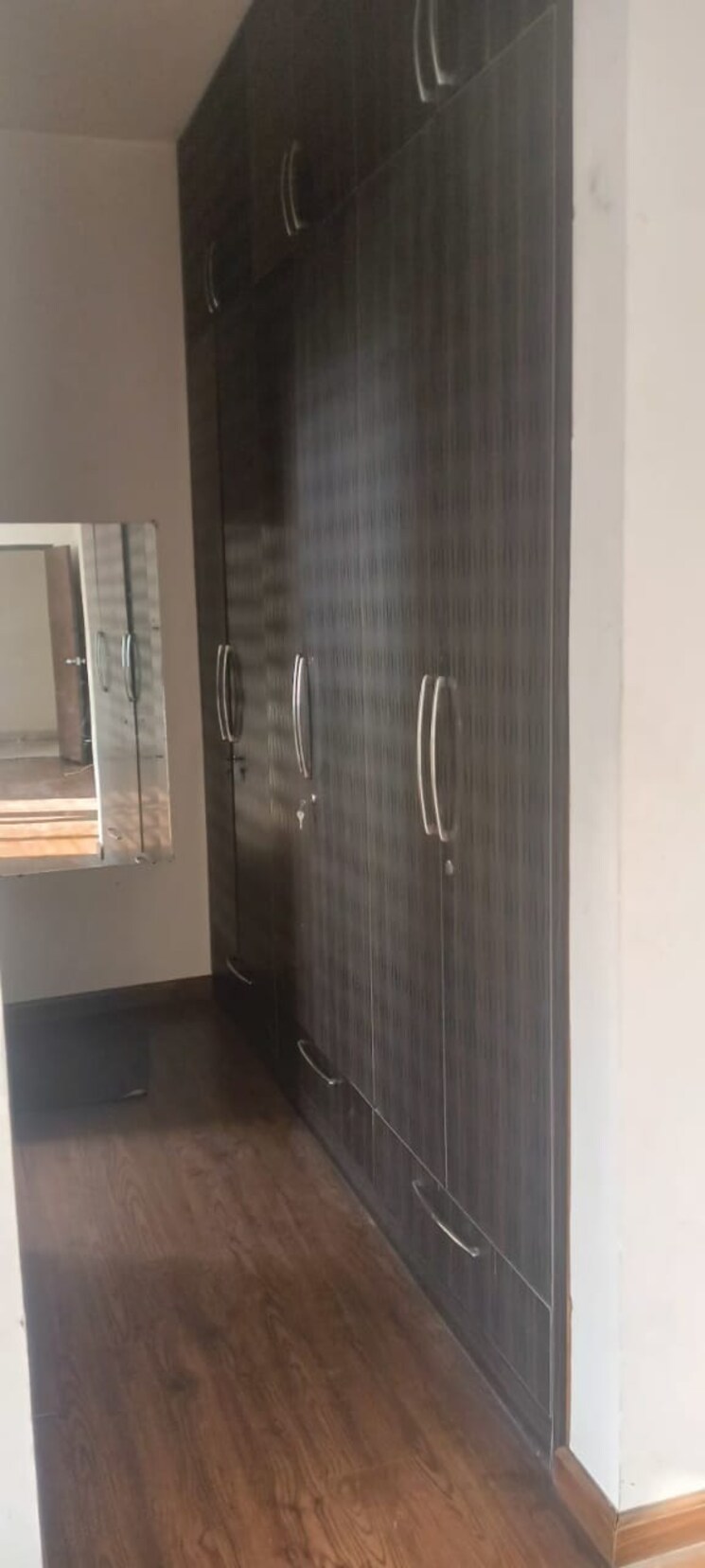 Bathroom, indiabulls-centrum-park 4 Bedroom 2875 Sq.Ft. Apartment In Sector 103 Gurgaon 8781798